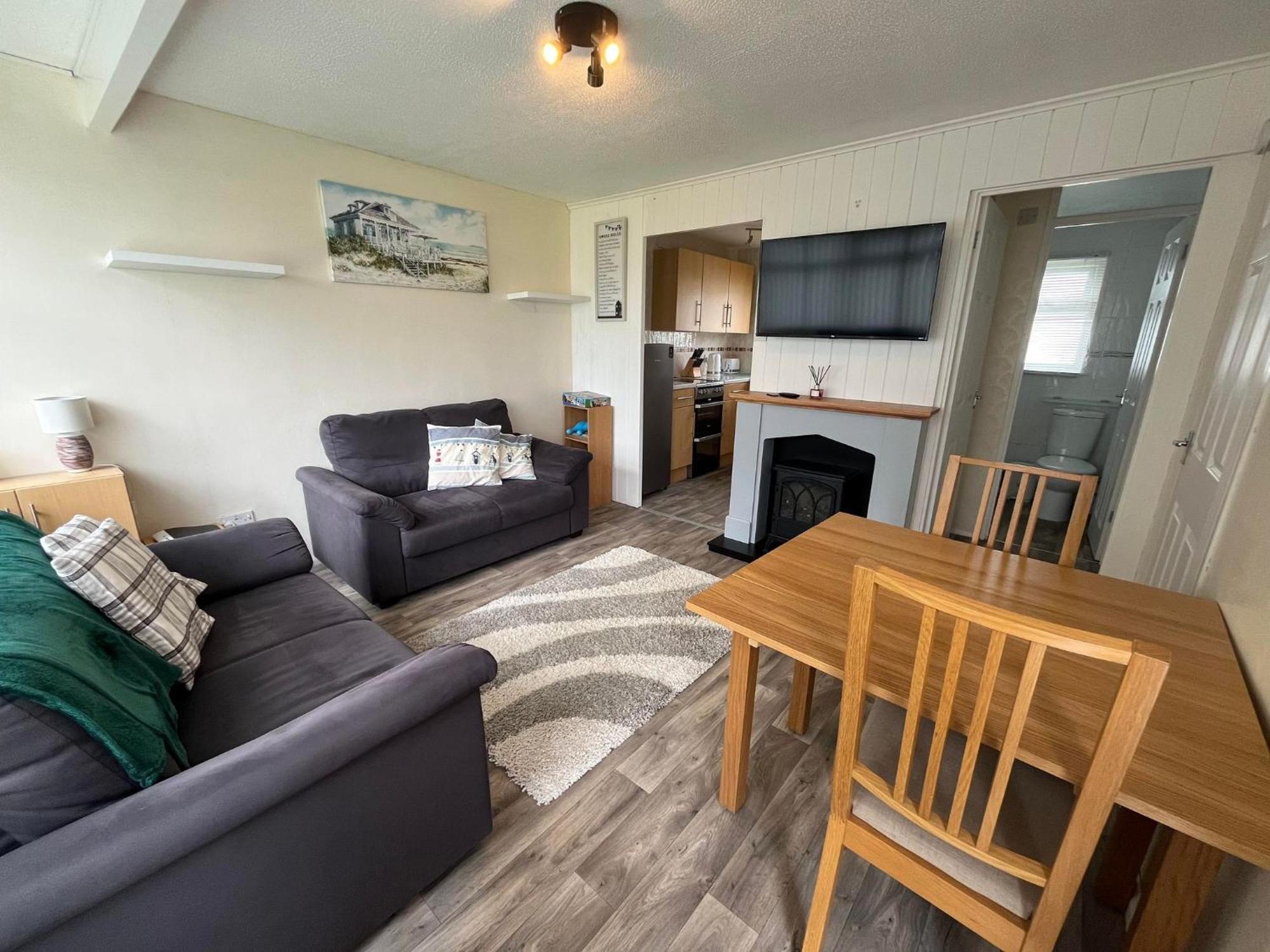 Chalet 192, Hemsby - Two Bed Chalet, Sleeps 5, Pet Friendly, Bed Linen And Towels Included Exteriér fotografie